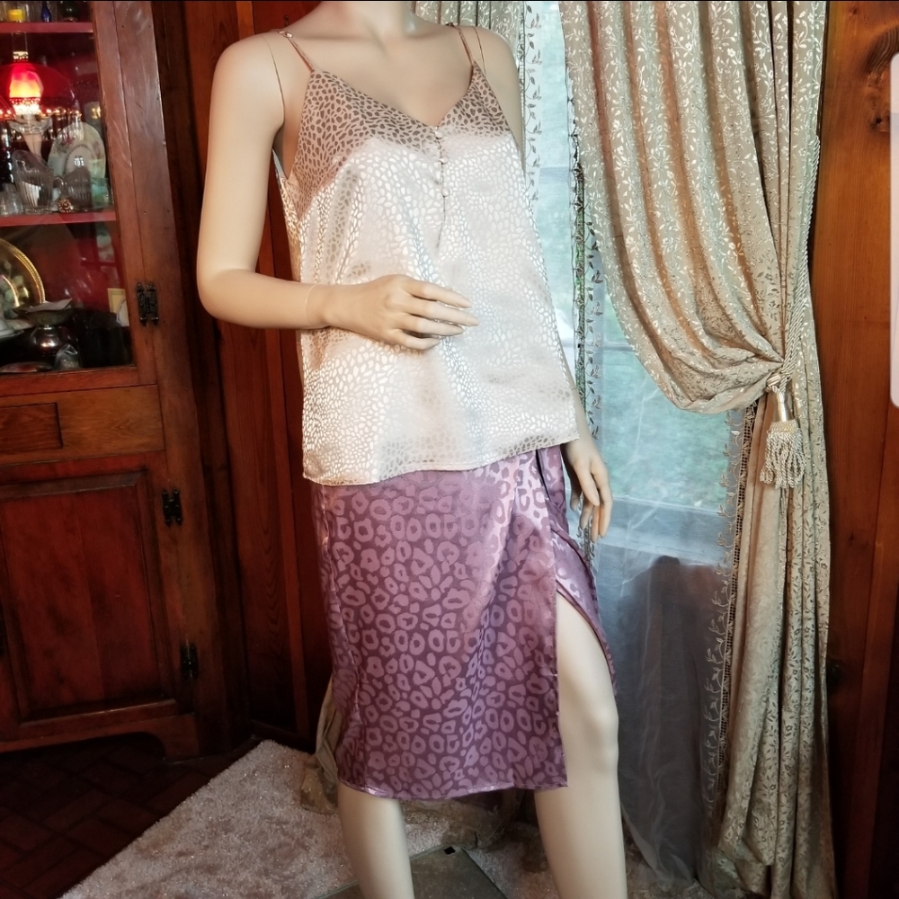 Mauve, Jacquard, Leopard Wrap Skirt - Picture 11 of 16